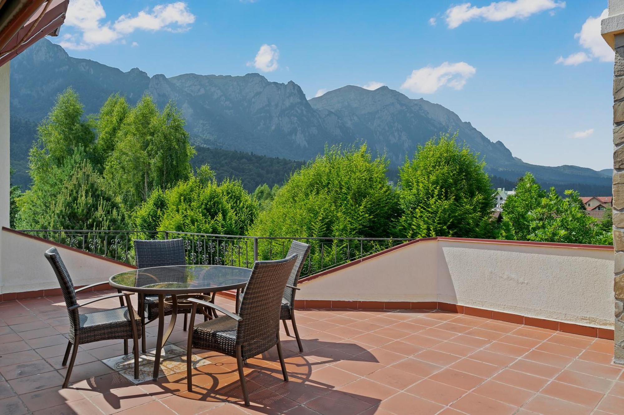 Wine Cellar Villa With Beautiful Garden In Sinaia - Busteni Poiana Tapului المظهر الخارجي الصورة
